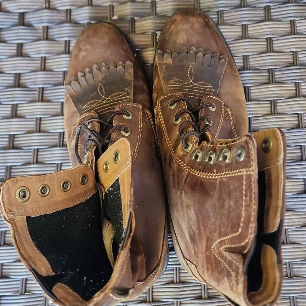 Ariat Distressed Brown Leather Women's Boots